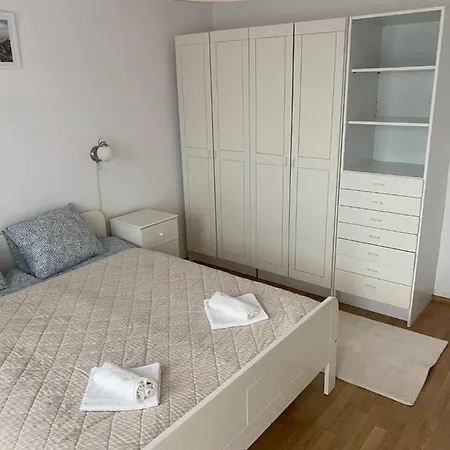 Global Apartmanhaz 3*