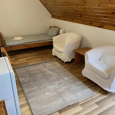 Global Apartmanhaz Vonyarcvashegy