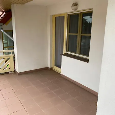 Global Apartmanhaz *