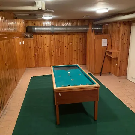 Global Apartmanhaz