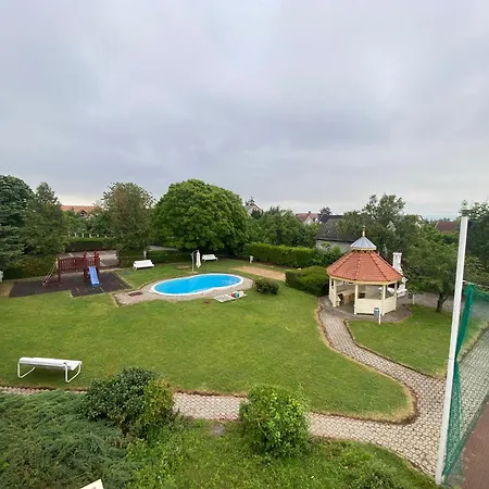 Global Apartmanhaz Bed & Breakfast Vonyarcvashegy